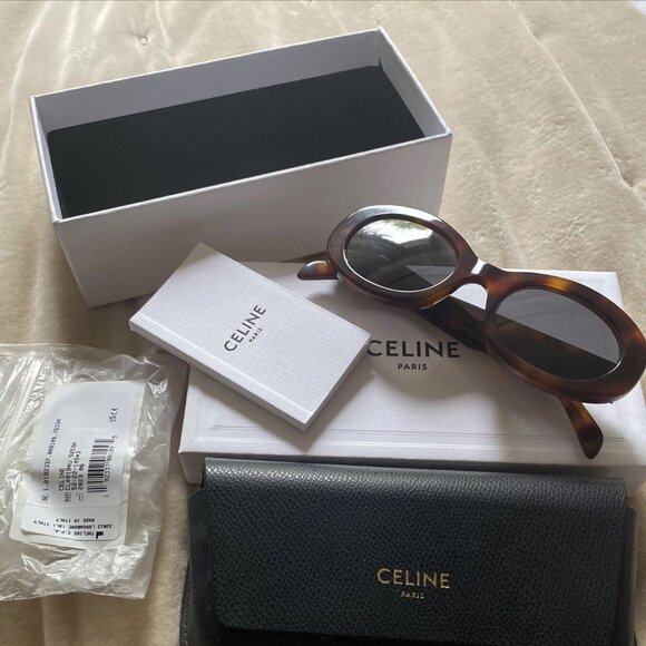 Celine Women CL40194U Triomphe Oval Sunglasses Brown Frame / Gray Lens - Picture 1 of 12